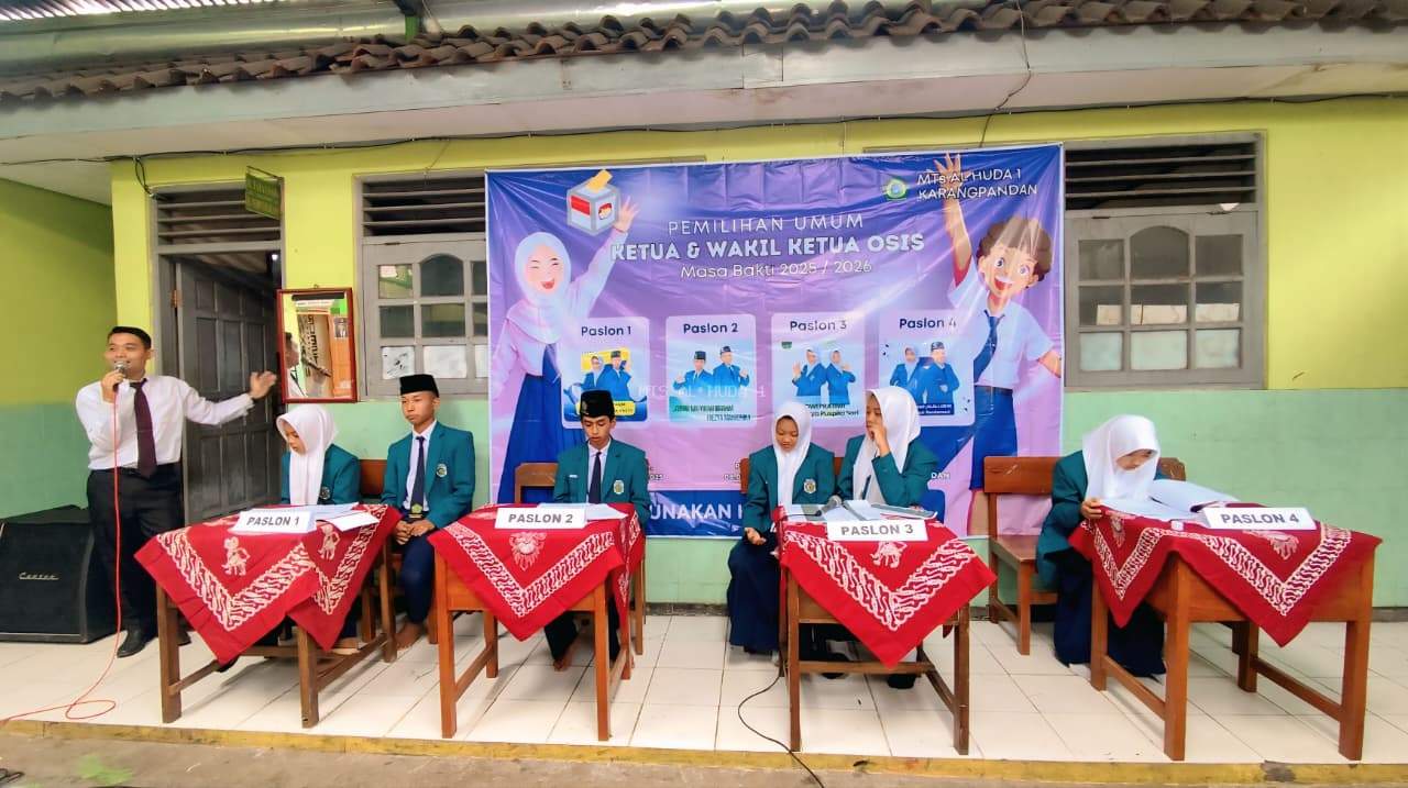 Pemilihan Ketua dan Wakil Ketua OSIS MTs Al Huda 1 Karangpandan Tahun 2025–2026 Berjalan Sukses Secara Online